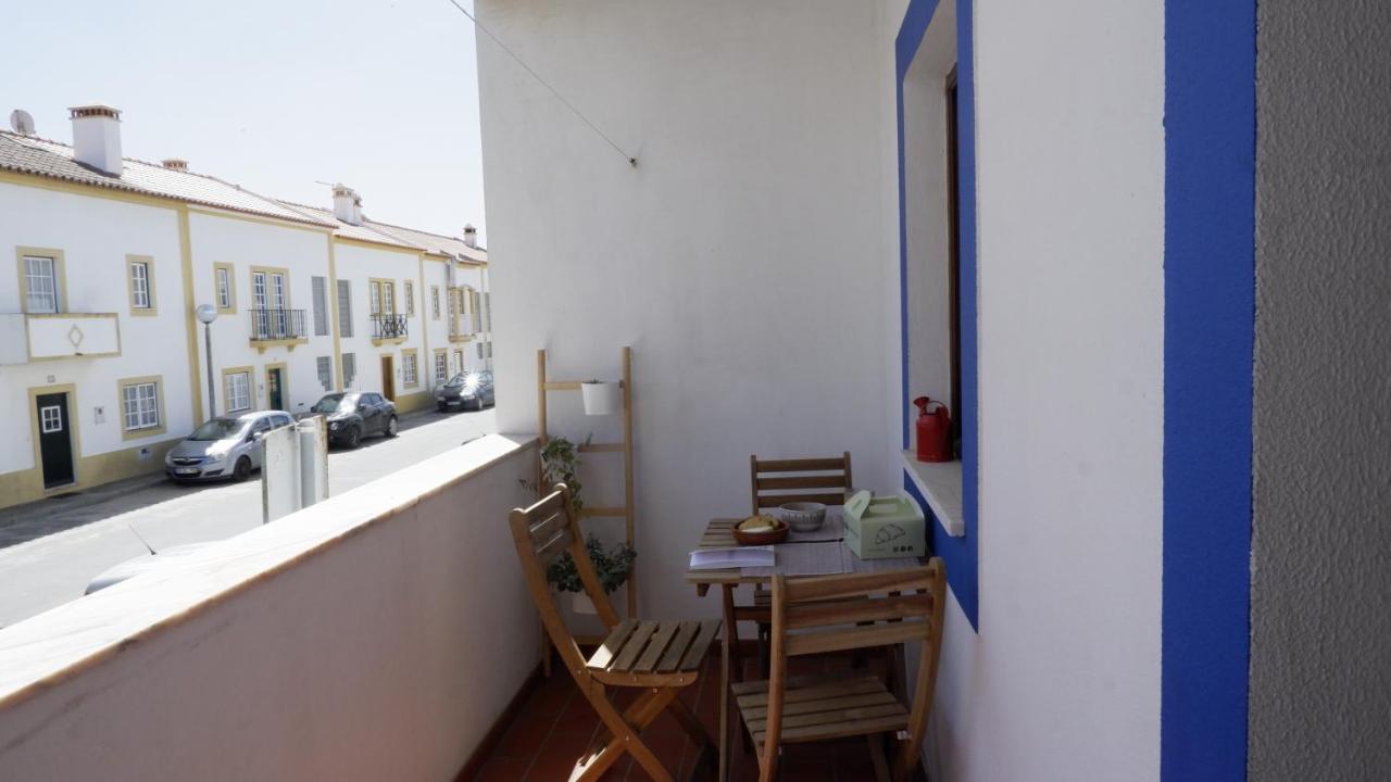 Casa Barca Do Sol Apartment Вила Нова де Милфонтеш Екстериор снимка